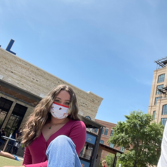 Meet your Posher, Bianka - Picture 1 of 1